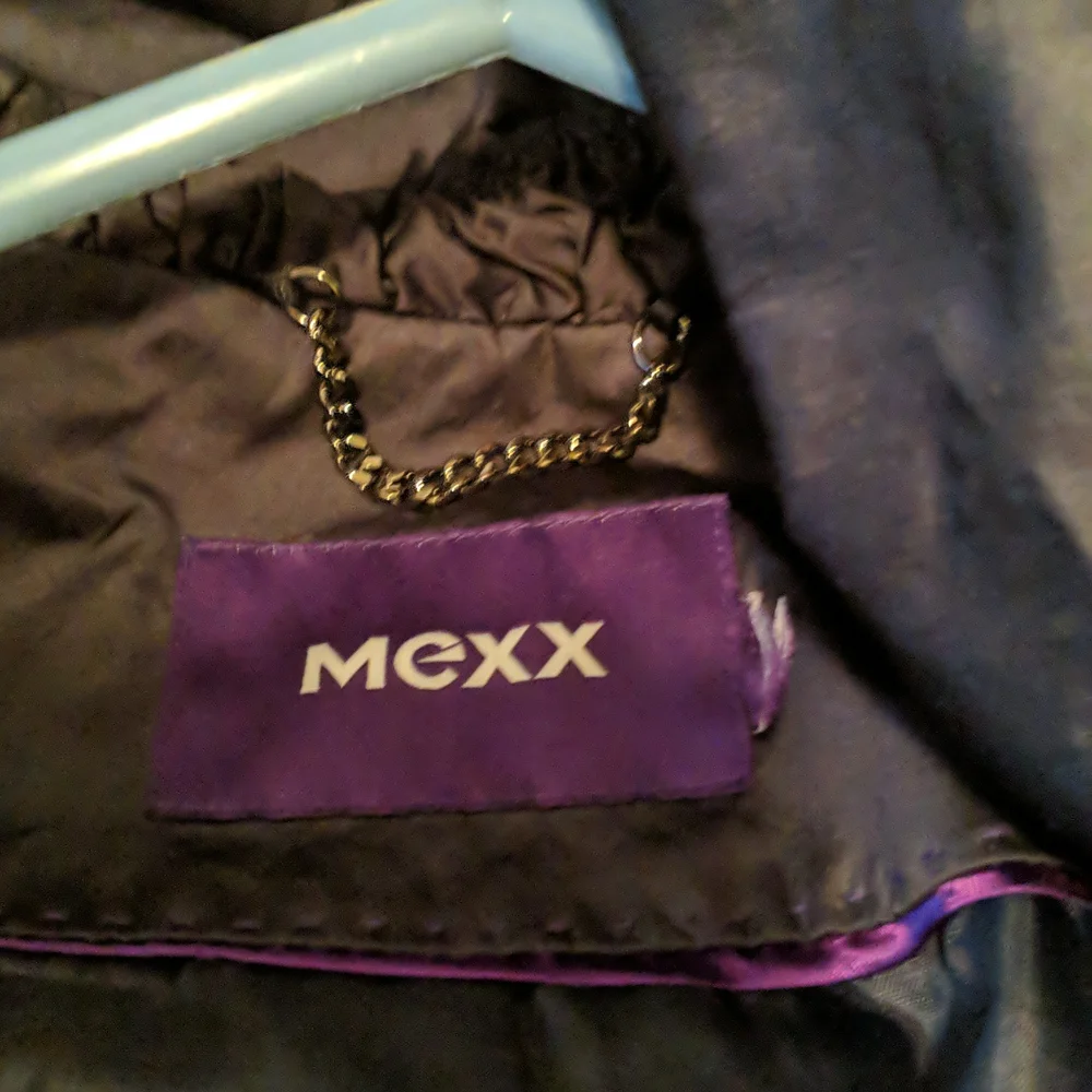 Jacket - Picture 3 of 6